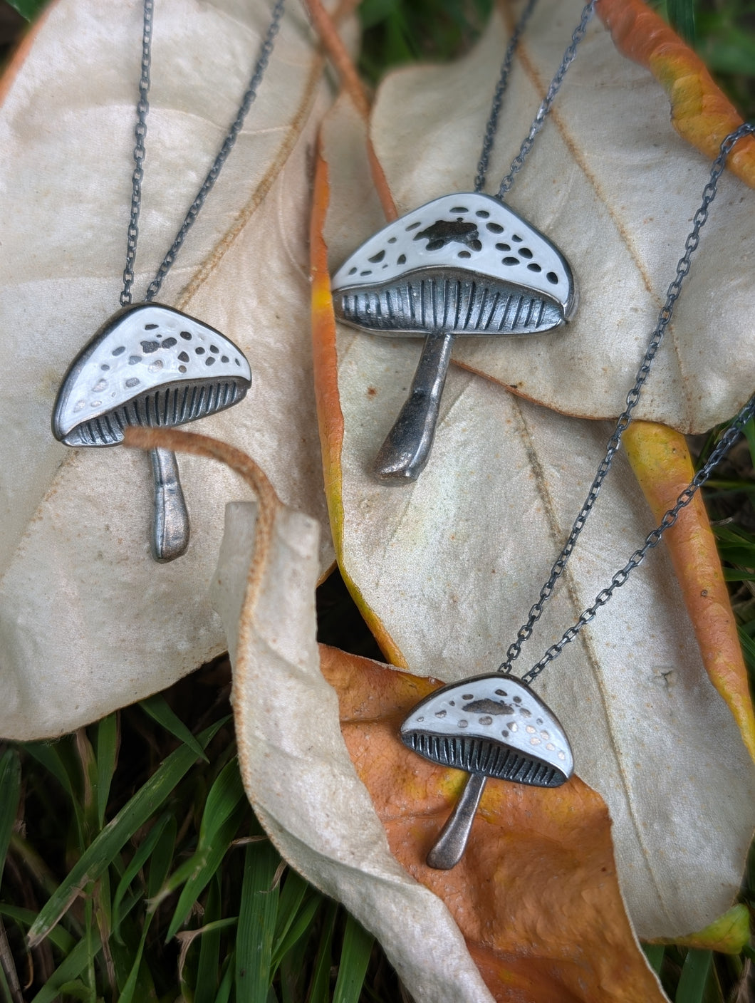 Parasol mushroom pendants
