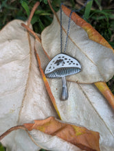 Load image into Gallery viewer, Parasol mushroom pendants
