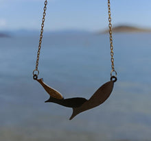 Load image into Gallery viewer, 3 fishes necklace
